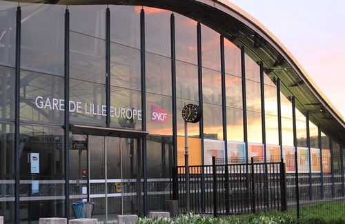 Lille Centre Ville Apartment | Apartment for 4 in front of Lille Flandres station