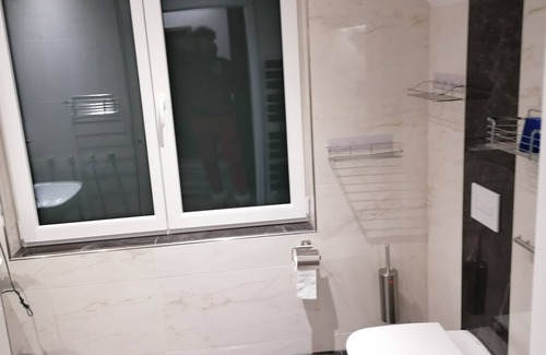 Großraschen Apartment | Apartment for 4 persons - Exclusive SPA, whirlpool, and much more.
