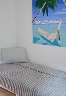 Germersheim Apartment | Apartment for 5 people, 2 rooms, kitchen, bathroom, balcony