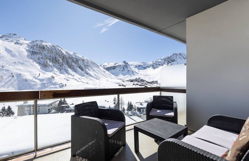Tignes le Lac Apartment | Apartment for 6, balcony, wifi in Tignes