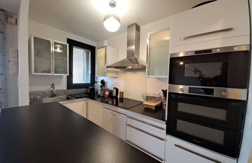 Port Cogolin Apartment | Apartment for 6 people with a view of the harbor in the Marines of Cogolin