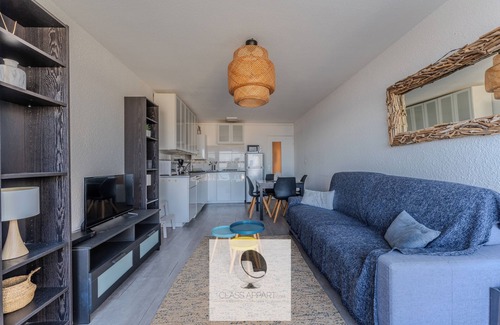 Palavas-les-Flots Apartment | Apartment for 4 with sea view and parking
