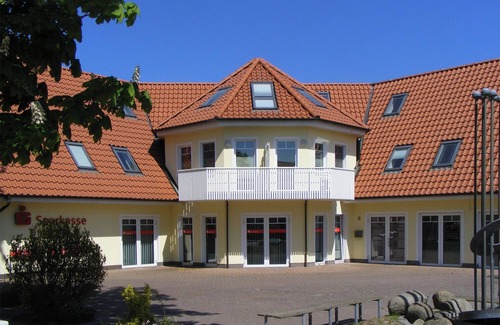 Ostseebad Prerow Apartment | Apartment for up to 5 persons near center and beach, south-west-facing balcony, WLAN, washing machine