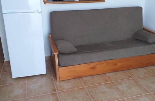 Es Pujols Apartment | Apartment 'Formentera Suite 8' with Balcony, Wi-Fi and Air Conditioning