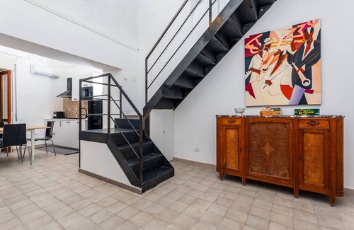 Old Town Apartment | Apartment 'Forti Luna' with Balcony, Wi-Fi and Air Conditioning