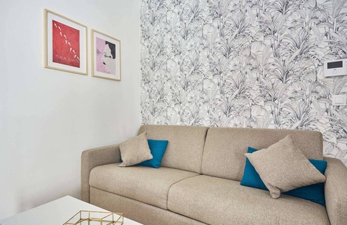 Silly-Gallieni Apartment | Apartment Boulogne facing the "Passage"