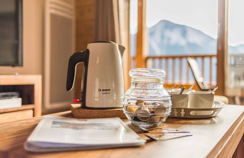 Champagny-en-Vanoise Apartment | Apartment "Balcon Etoilé" for 6 people - Ski in/Paradiski