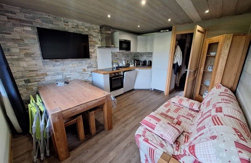 Belle Plagne Apartment | Apartment 4-6p Belle Plagne, ski-in, mountain view, sunny