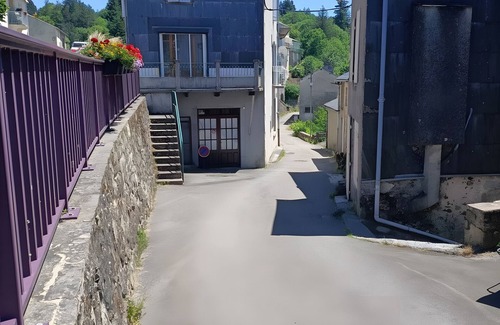 La Salvetat-sur-Agout Apartment | Apartment in the Center of La Salvetat-sur-Agout with Balcony and Mountain View