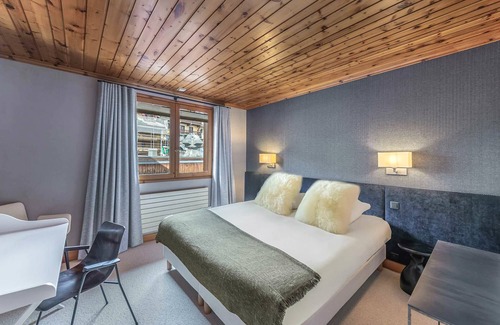 Courchevel Villa | Apartment Gwyn - Three Bedroom Villa, Sleeps 7