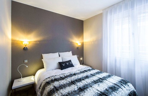 Courchevel Villa | Apartment Lilian - Four Bedroom Villa, Sleeps 8
