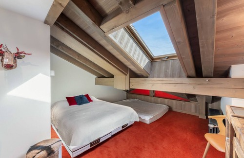 Courchevel Villa | Apartment Ange - Four Bedroom Villa, Sleeps 8
