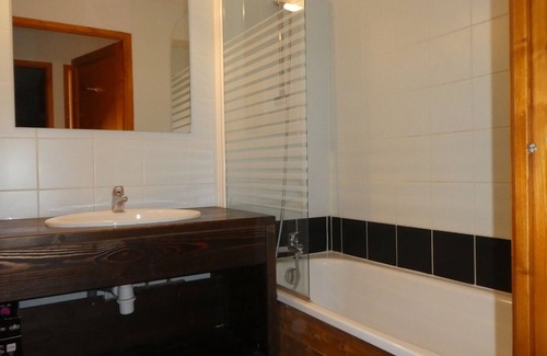 Saint-Gervais-les-Bains Apartment | Apartment Saint-Gervais-les-Bains, 2 bedrooms, 6 persons
