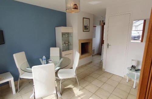 Saint-Jouan-des-Guerets Apartment | Apartment La Bisquine by Interhome