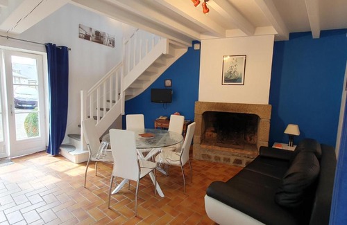 Saint-Jouan-des-Guerets Apartment | Apartment Le Belhem by Interhome