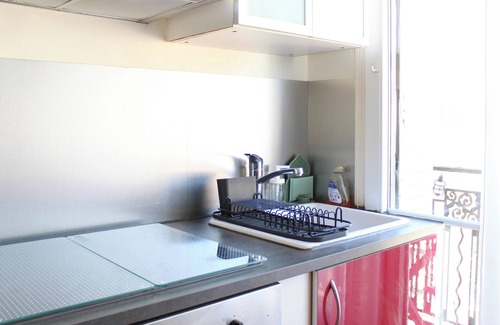 Saint-Ouen Apartment | Apartment with balcony just outside Paris