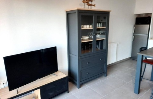 Saint-Pierre-d'Oleron Apartment | Apartment in quiet residence in the heart of Saint-Pierre d'Oléron.
