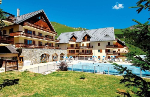 Saint-Sorlin-d'Arves Apartment | Apartment 6 pers. at the foot of the Savoie slopes