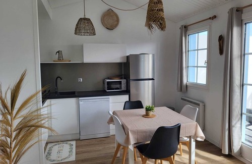 Bourgenay Apartment | Apartment with breathtaking views of the Golf course, 10 minutes from the beautiful Veillon beach