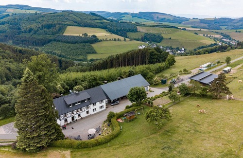 Gellinghausen Apartment | Apartment 'Gänseblümchen' with Shared Terrace and Wi-Fi