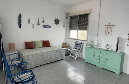 Alcanar Apartment | Apartment 'Gloria 1' with Shared Terrace and Air Conditioning