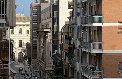 Bari City Centre Apartment | Apartment Garruba eighty-five