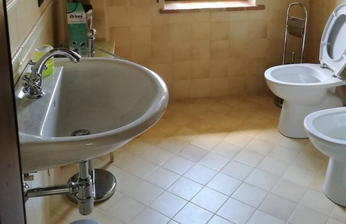 Fratta Apartment | Apartment Ginestra 1 Bedroom 5 Pax shared pool