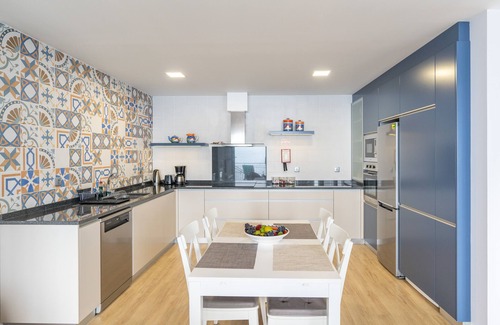 Arco da Calheta Apartment | Apartment Goncalves, dazzling view over sea and mountains