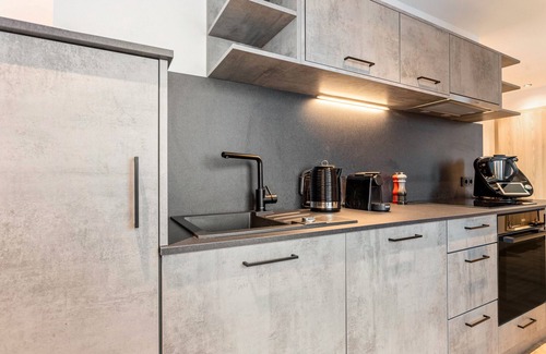 Grossarl Apartment | Apartment "Grauzone Grossarl App. Nr. 4 Shine" with Mountain View, Private Terrace and Wi-Fi