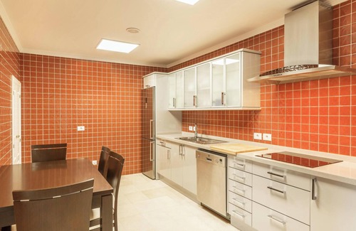 Puerto Rico Apartment | Apartment "Happy Dreamer" with Large Pool, Mountain Views & Wi-Fi