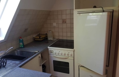 Emden Apartment | Apartment 'Haus Mara' with Wi-Fi