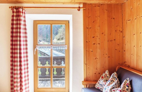 Hammersbach Apartment | Apartment 'Haus Niklos - Waldeck' with Mountain View, Garden & Wi-Fi