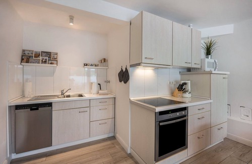 Alt-Travemunde/Ronnau Apartment | Apartment 'He, Wat Mooi' with Private Terrace and Wi-Fi