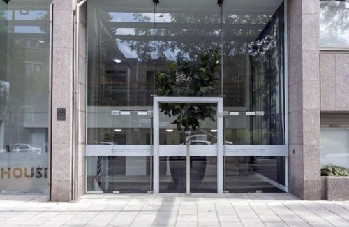 London Borough of Hounslow Apartment | Apartment Heathrow Central House in London Heathrow - 2 persons, 1 bedrooms