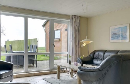 Vragard Apartment | Apartment "Hiarwarth" - 19km from the sea in Western Jutland in Højer - 8 persons, 2 bedrooms