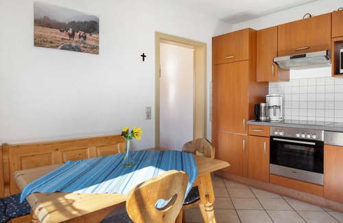 Stegen Apartment | Apartment 'Hinterbauernhof Eschbach' with Mountain View, Private Terrace and Wi-Fi