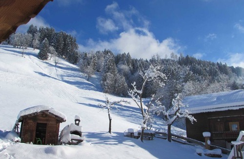 Weerberg Apartment | Apartment Hirzerblick - Floachhof - quality-tested 4 flowers farm holidays