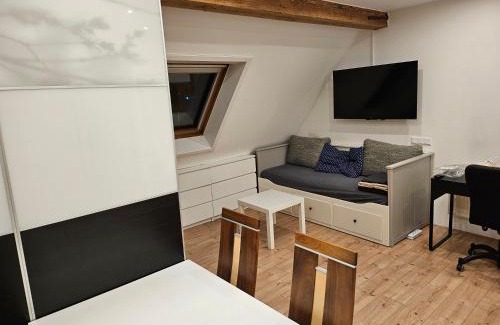 Sudstadt Apartment | Apartment Home 3