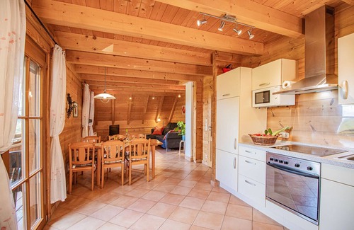 Oberkirch Apartment | Apartment 'Horizonte' with Balcony and Wi-Fi