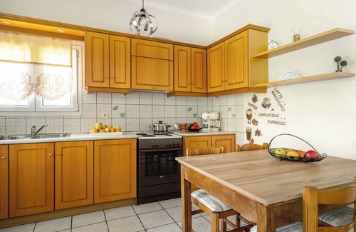 Lygia Apartment | Apartment 'House Of Dreams Lefkada' with Sea View, Wi-Fi and Air Conditioning