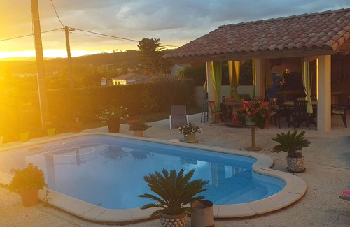 Saint-Privat-des-Vieux House | APARTMENT IN VILLA WITH POOL AND SHELTER