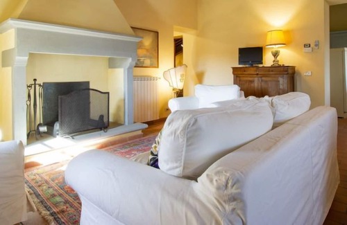 Civitella in Val di Chiana Apartment | Apartment I Grandi di Toscana in Monte San Savino - 6 persons, 2 bedrooms