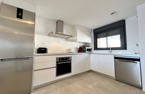 Almunecar Apartment | Apartment "Icon Marina A" with Mountain View, Shared Pool & Wi-Fi