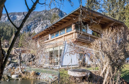 Angerberg Apartment | Apartment "Im Haus Stöckl" with Mountain View, Garden, Terrace & Wi-Fi