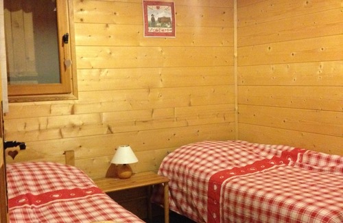Sixt-Fer-a-Cheval Apartment | Apartment in a chalet in the mountains in Sixt Fer A Cheval