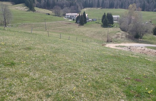 Paroisse des Monts de Bienne Apartment | Apartment in a Jura Chalet