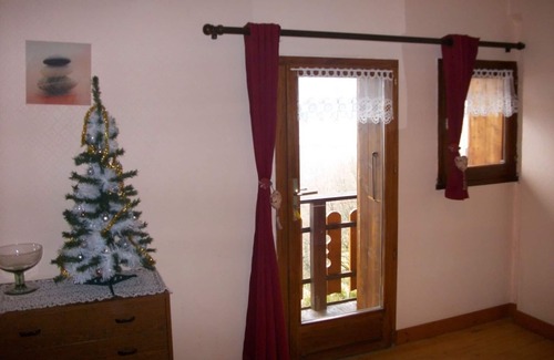 Passy Apartment | apartment in a mountain chalet 15 min from chamonix by car