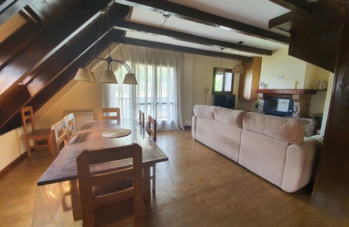 Vielha Apartment | Apartment in a quiet area of Vielha for 6 people