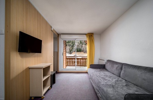 Allos Apartment | Apartment in Allos near Ski Slopes