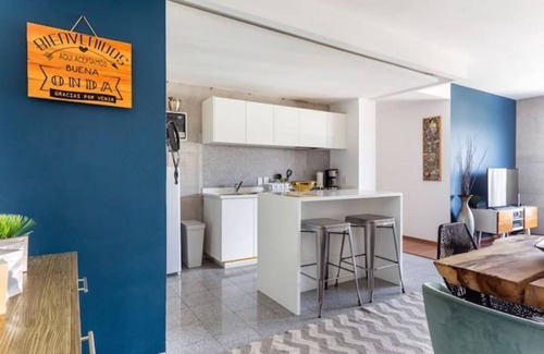 La Condesa Condo | Apartment in Condesa with views of Chapultepec Castle. Gym, pool & parking